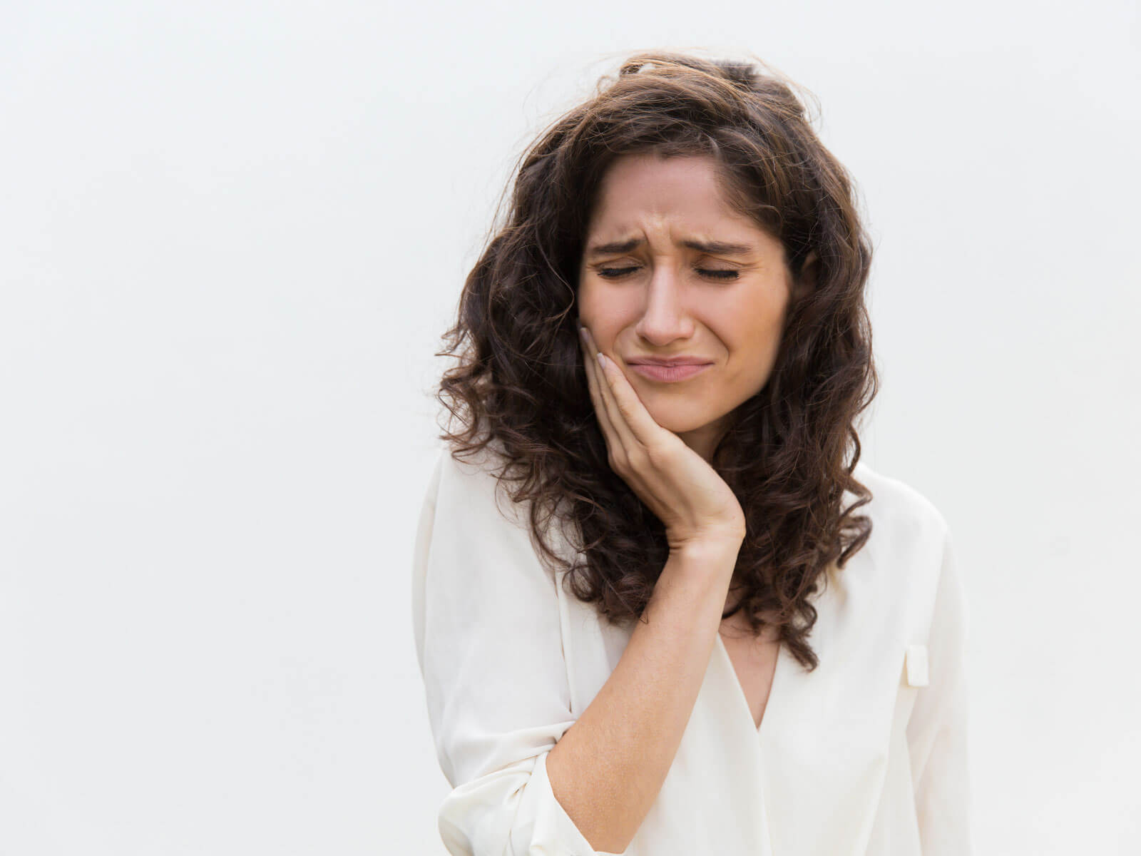9 Causes of Tooth Sensitivity and How to Fix It