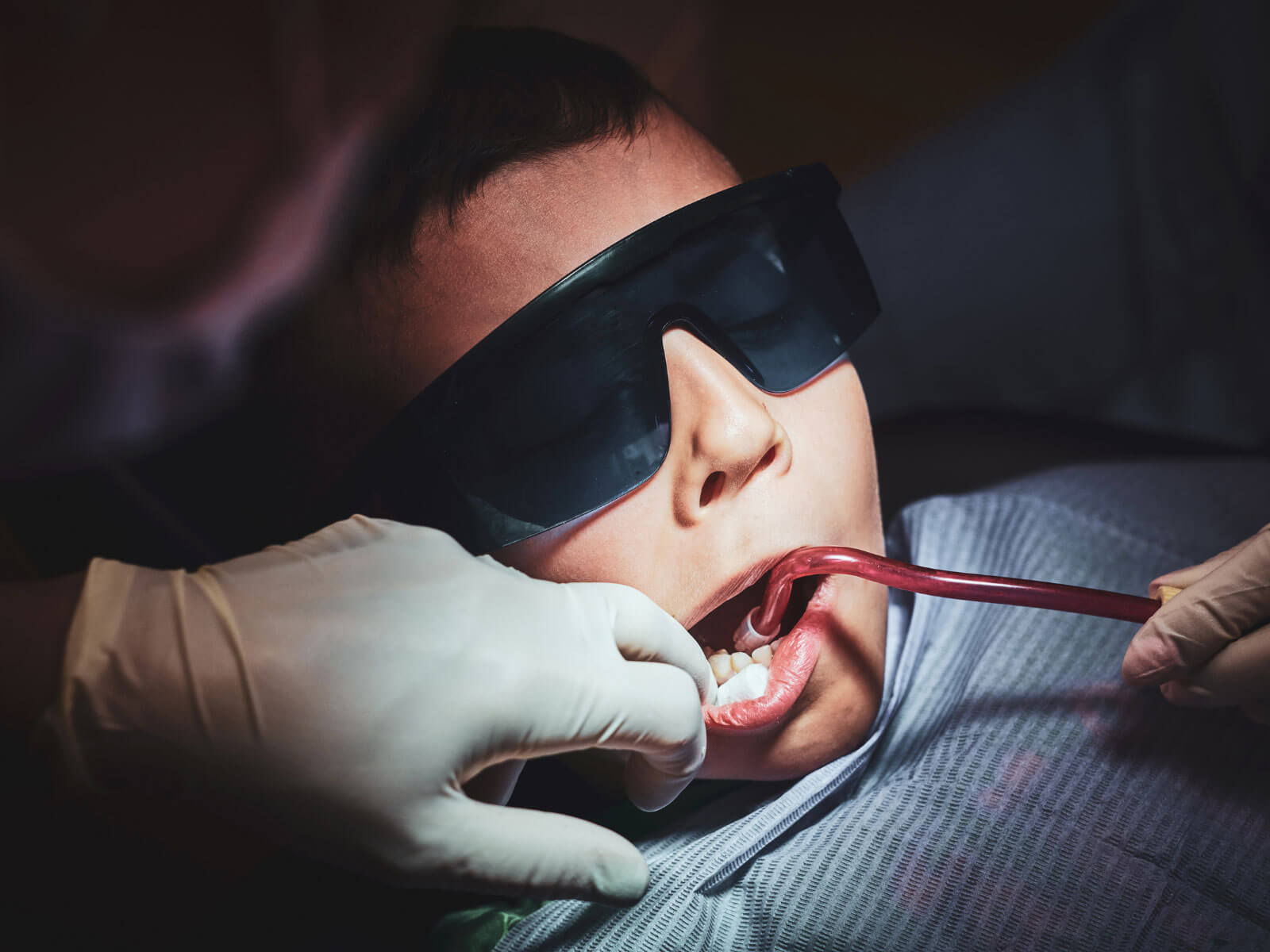 Benefits of LANAP Laser Gum Surgery: How It Compares to Traditional Gum Surgery and Who It’s Best For